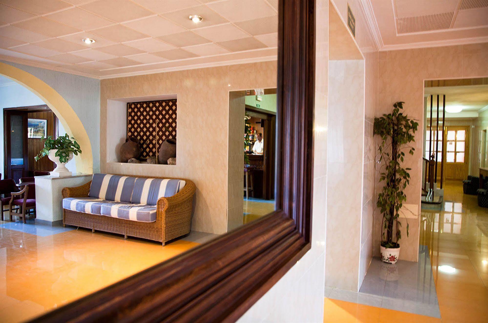 Hotel Vibra Marco Polo II - Adults Only Сан-Антонио-Абад Экстерьер фото